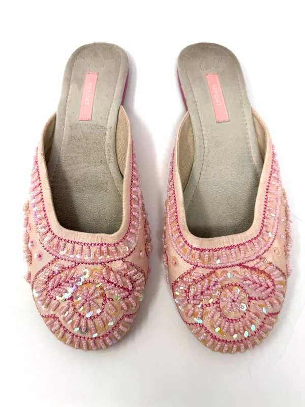 REPORT bubble gum pink fabric/sequins/beading slides, unmarked size 9 - Image 4