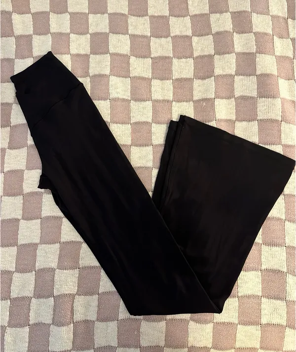 Aerie Black Crossover Flare Offline Leggings - Image 3