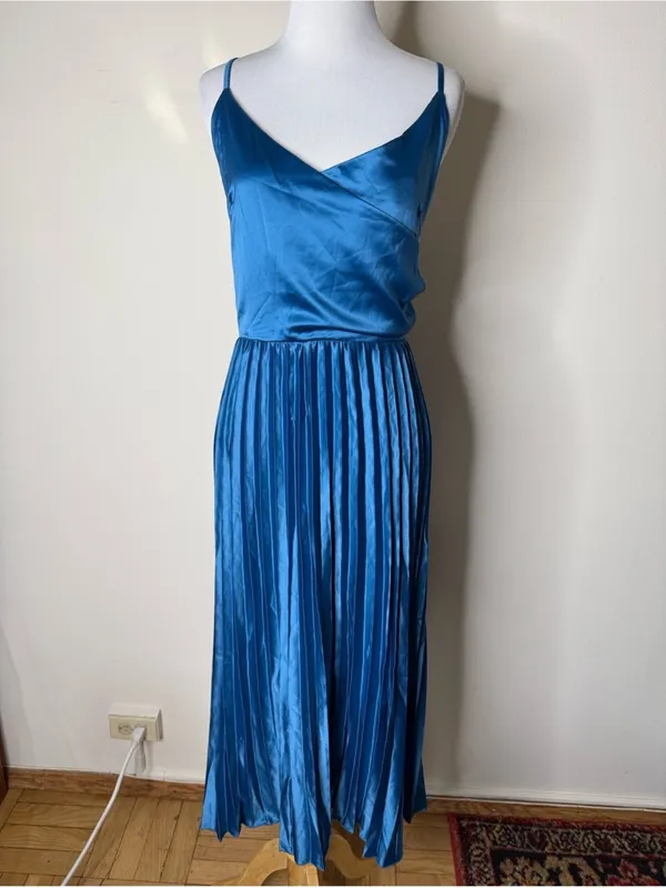 Halara Blue Silky Satin Wrap Front Pleated Skirt Midi Dress NWOT M - Image 2