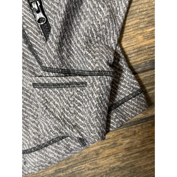 Lululemon Define Jacket‎ Gray Black White Herringbone Full Zip Athletic Size 2/4 - Image 6