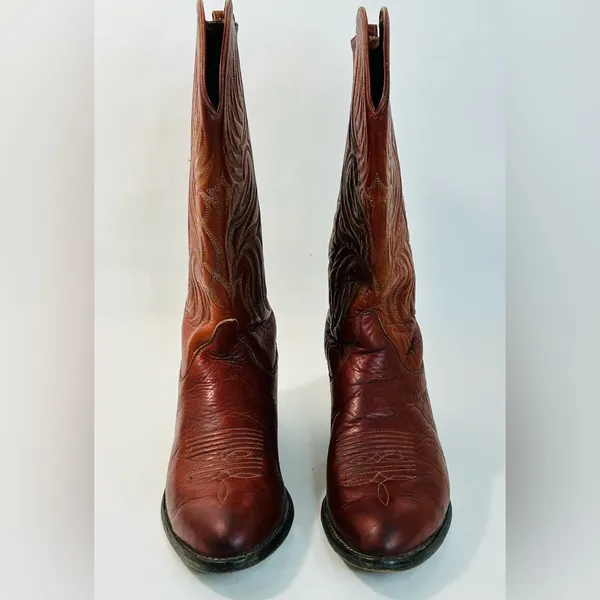 Vintage Tony Lama Embroidered Leather Cowboy Boots Reddish-Brown size 6.5 - Image 3