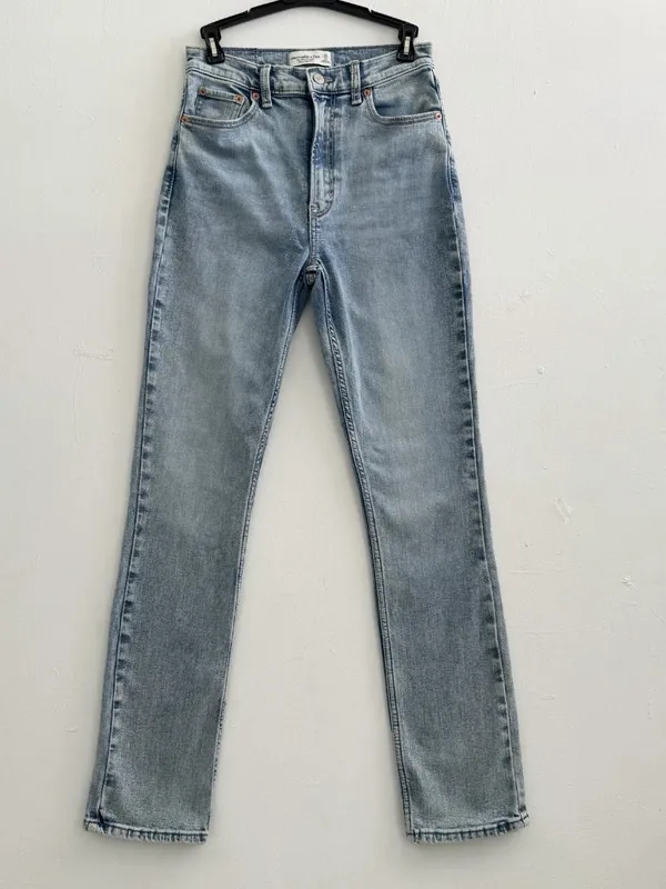 NEW Abercrombie & Fitch The 90s Slim Straight Ultra High Rise Jeans Size 25 \ 0 - Image 3