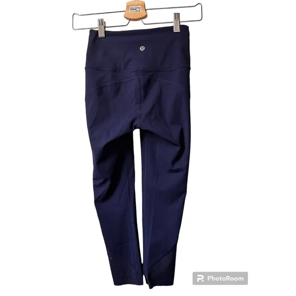 Lululemon Anew Crop (21") Hero Blue size 2 leggings - Image 3