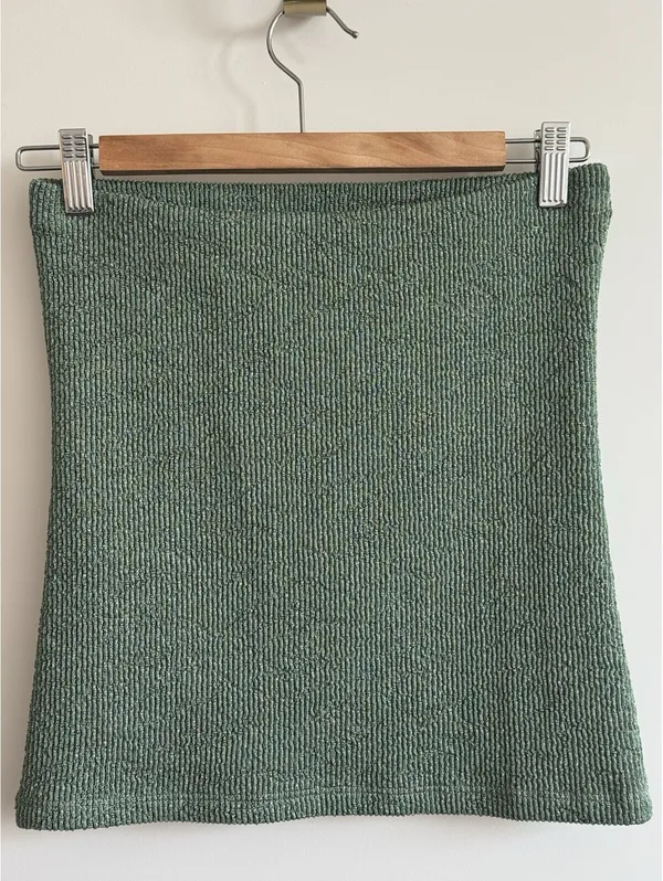 Zara Green Metallic Ribbed Knit Strapless Tube Top Size Medium - Image 6