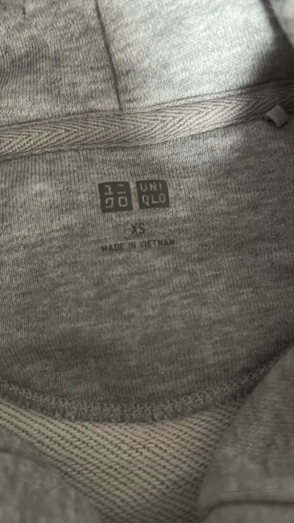 Uniqlo Oversized Hoodie - Image 2