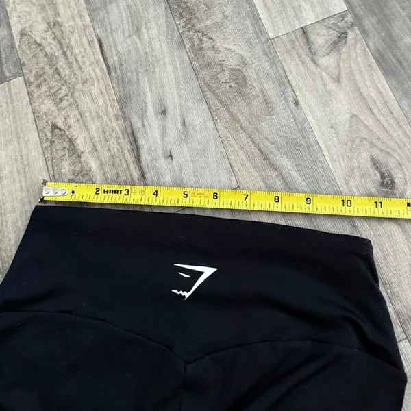 Gymshark Black leggings - Image 4