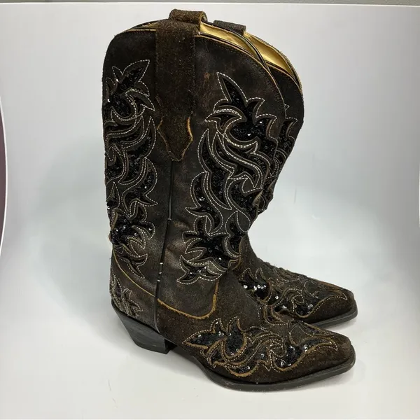 Corral sequin inlay‎ brown suede boots size 7 - Image 4
