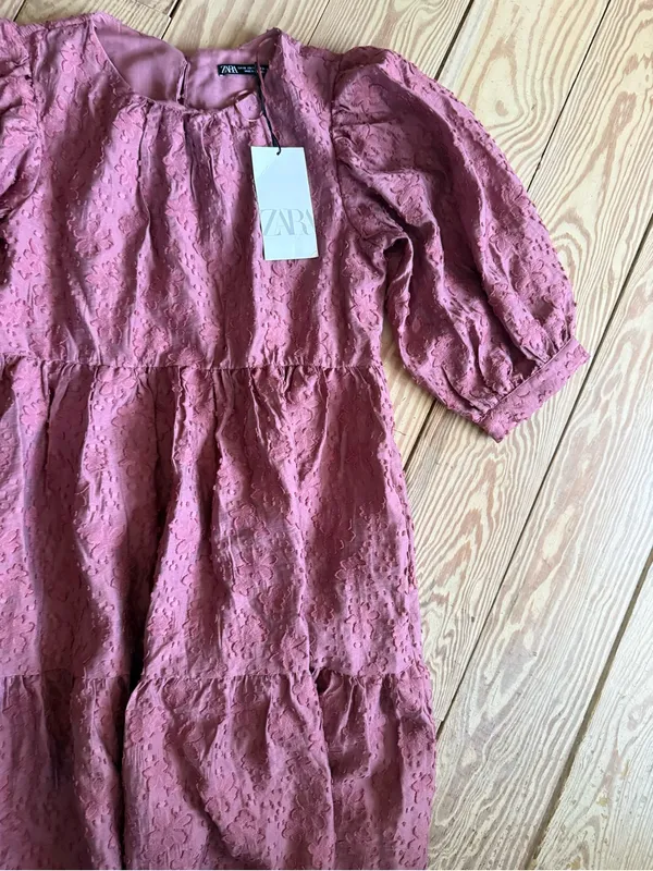 Zara Textured Mini Dress size xs nwt - Image 2