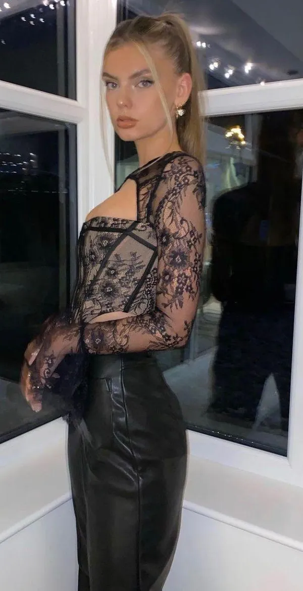 House Of CB BRIELLE BLACK LACE PEPLUM SLEEVE CORSET TOP - Image 8