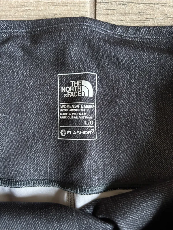 The North Face Women's Dark Indigo Capri Jeggings - Image 2