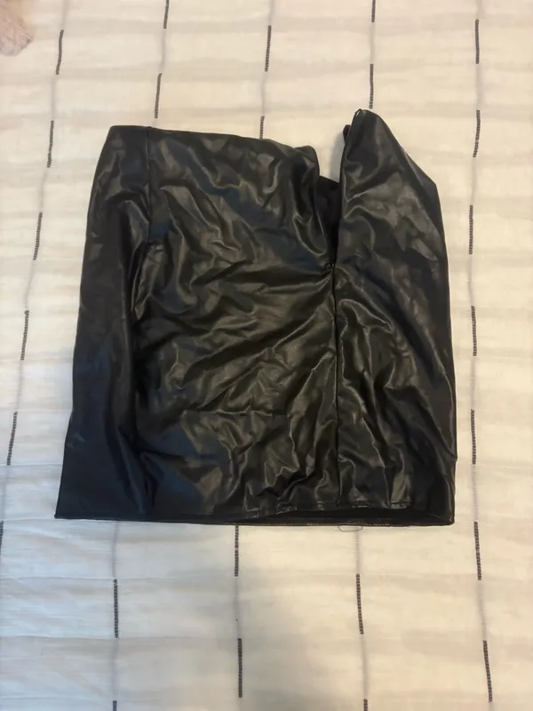 Amazon Black Faux Leather Skirt - Image 2