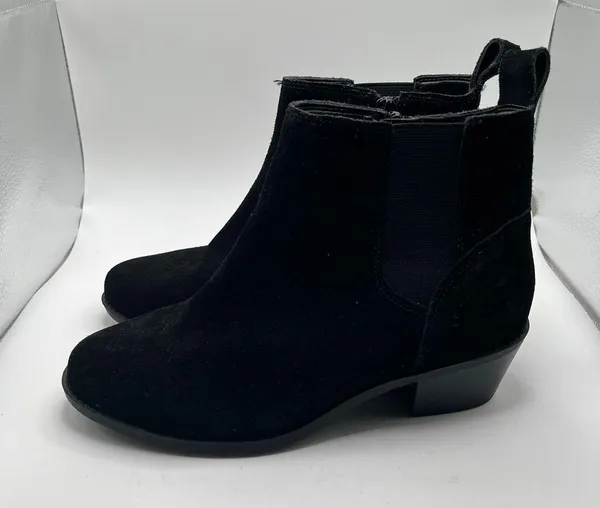 NWOB vionic water repellent suede ankle boots roseland black suede size 7 - Image 4