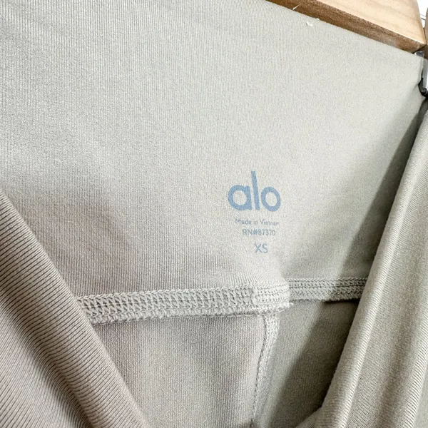 ALO Yoga‎ | High Waisted Coast Yoga Capris Leggings in Gravel Tan - Image 6