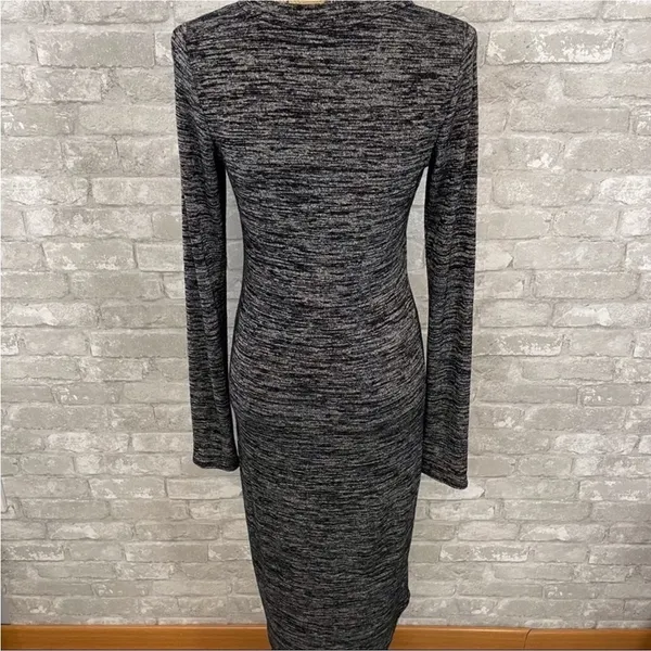 Aritzia Wilfred Marled Vneck Sweater Dress - Image 5