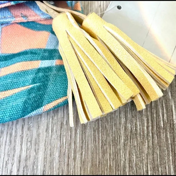Urban Outfitters Kimichi Blue clutch with tassel NWT - Image 5