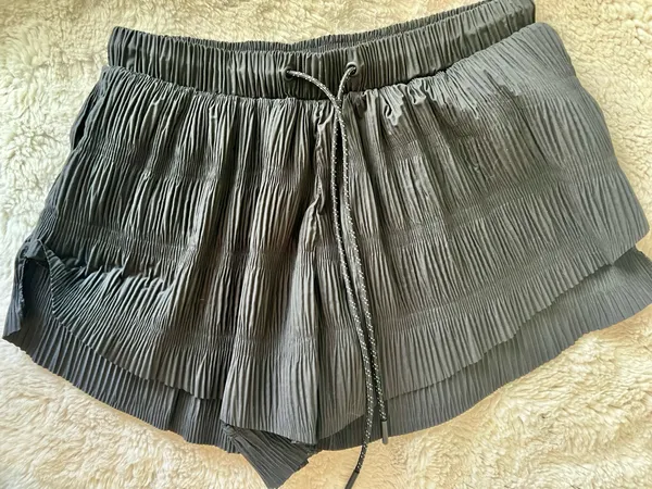 FP Movement by Free People FREE PEOPLE MOVEMENT SHIRR ENOUGH SHORTS XS NEW - Image 4