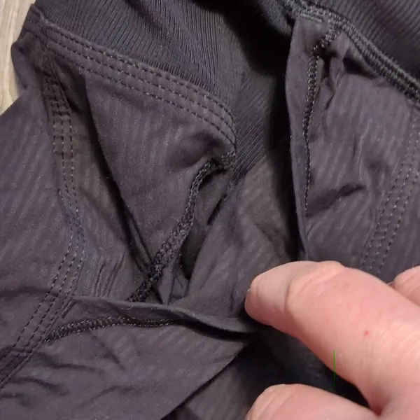 Lululemon Black Dance Studio Pants Size 10 - Image 3