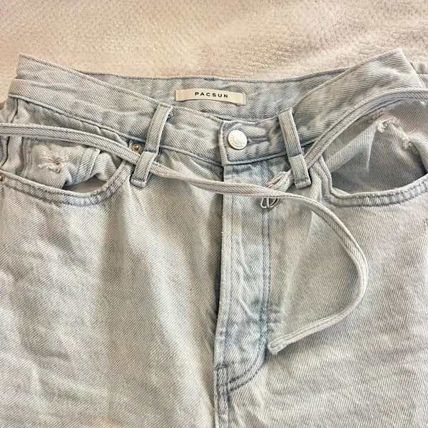 PacSun Dad Jeans Light Wash High-Waisted Women’s 25 - Image 2