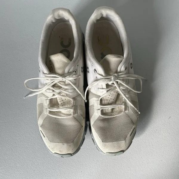 On Running Cloud 5 Athletic Shoes Supportive White Blue Women's Size 9.5 - Image 7