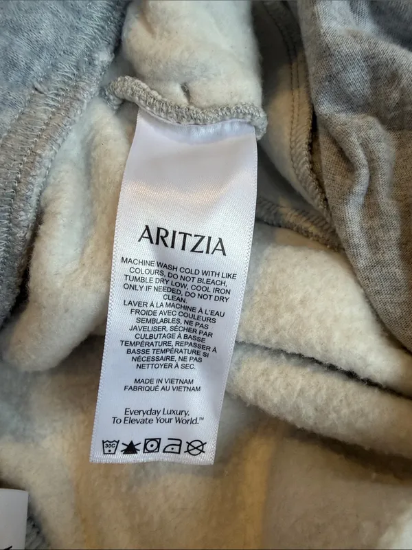 Aritzia Sweatfleece mega fit sweatpants - Image 6