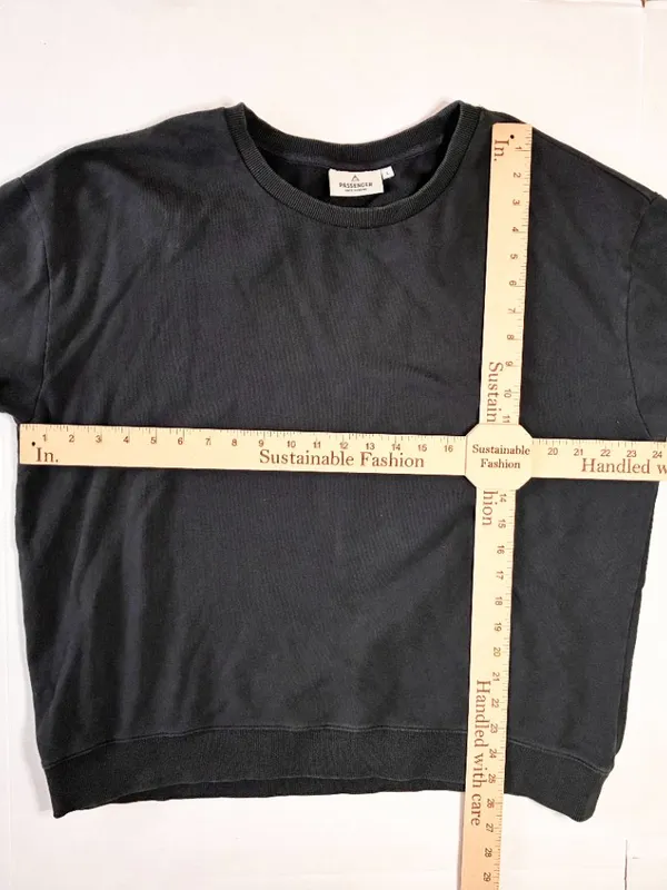 Passenger Chica Oversized Graphic Crewneck Sweatshirt Organic Cotton - L - Black - Image 4