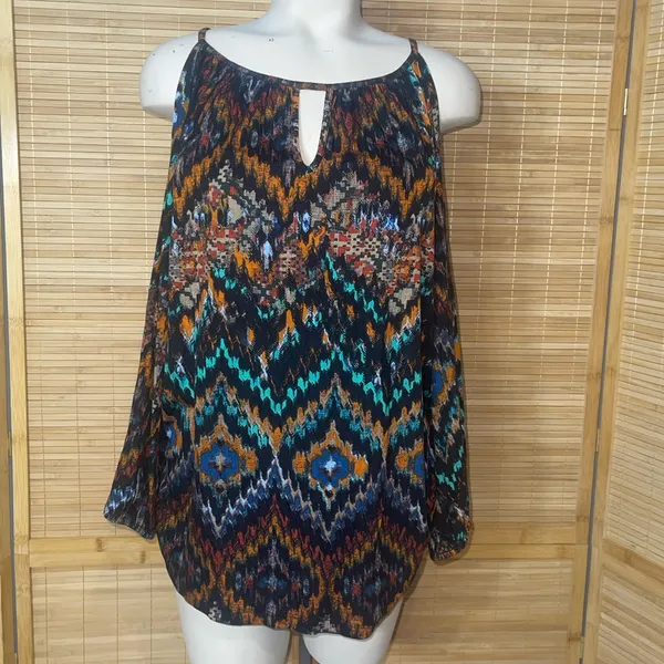 Cupio chevron multi color cold shoulder top shirt woman’s medium - Image 2