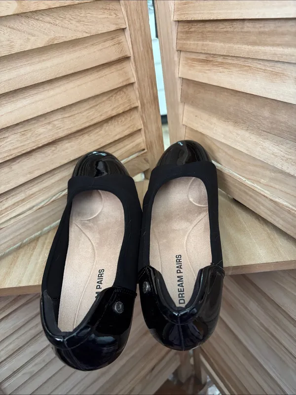 Dream Paris Black Cap-Toe Ballet Pumps with Patent Detail 8 BRAND NEW - Image 3