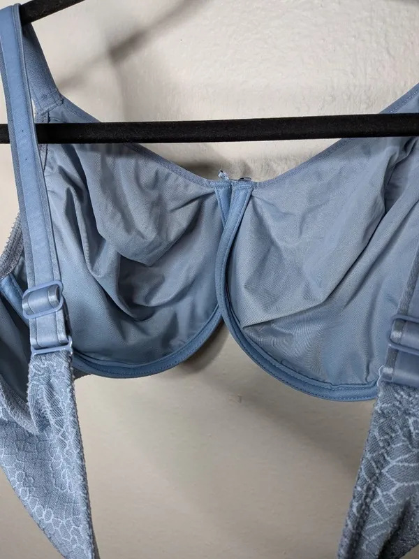 Chantelle Womens 40DD C Magnifique Seamless Unlined Minimizer Bra C18910 - Image 8