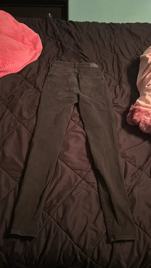 Outfitters Jeans - Image 3