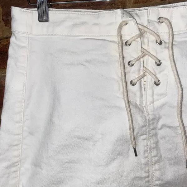 J. Crew White Wash Denim Lace-Up Side-Zip Mini Jean Skirt Women's Size 27 - Image 3