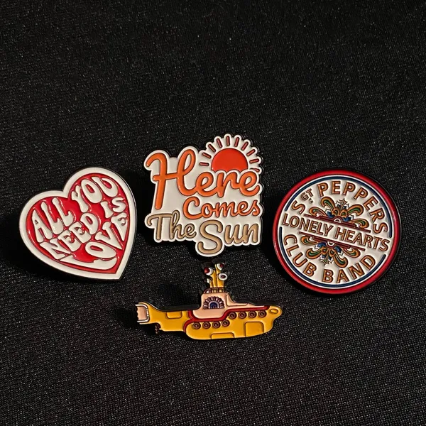 Our friends are all on board the Yellow Submarine | Unisex pins & magnets - Image 3
