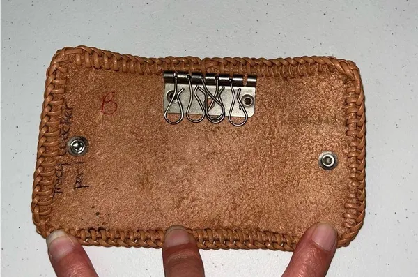Leather Horse Head Key Pouch Unisex Brown - Image 5