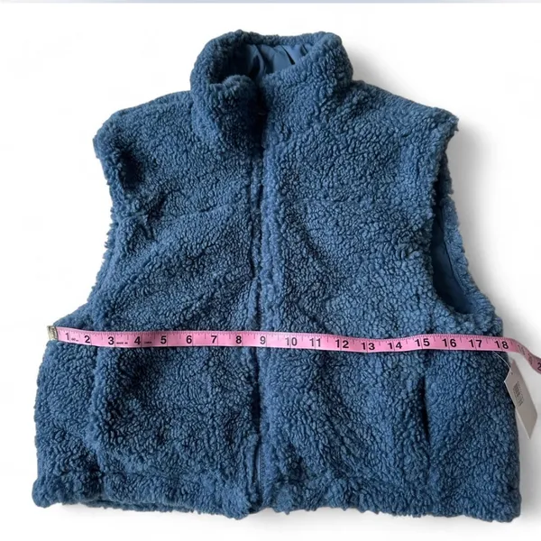 Dry Goods Blue Reversible Sherpa Vest - Image 3