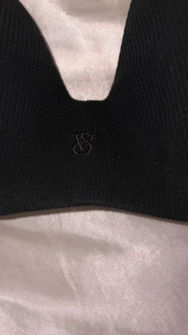 Victoria's Secret Wireless Bra T-Shirt Lightly Lined - Image 2