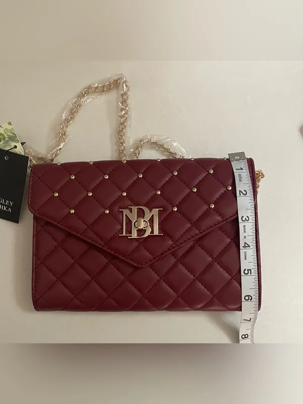 Badgley Mischka NWT Crossbody Diamond Quilting Round Studs on Front Wine Gold - Image 9