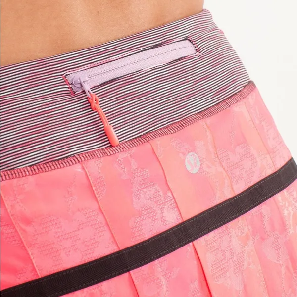 ၁၇Lululemon Run: Pace Setter Skirt Wee Are From Space Deep Coal April Multi - Image 4