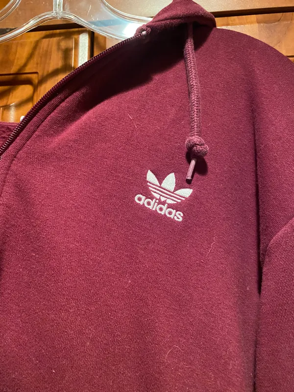 Adidas Maroon Zip Up Hoodie - Image 3