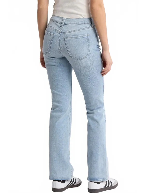 Pacsun Stretch Low Rise Bootcut Light Indigo NWT Size 25 - Image 2