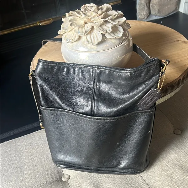 Coach Vintage Black Glove Tanned Leather Bucket Bag No 0660 013 - Image 2