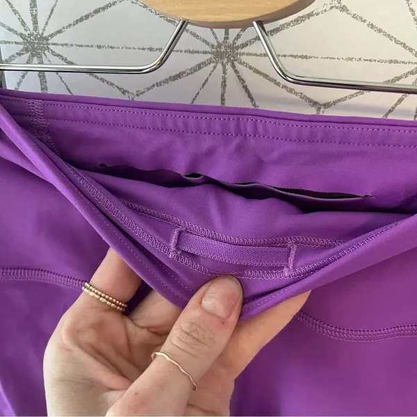 Lululemon Base Pace Tight 25” Magenta Energy Bra Bundle - Image 3