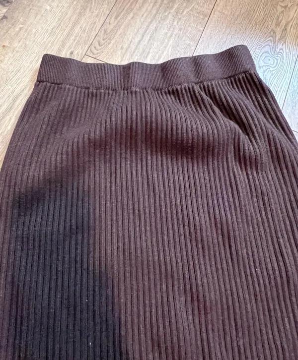 Knit Skirt Multiple Size M - Image 2
