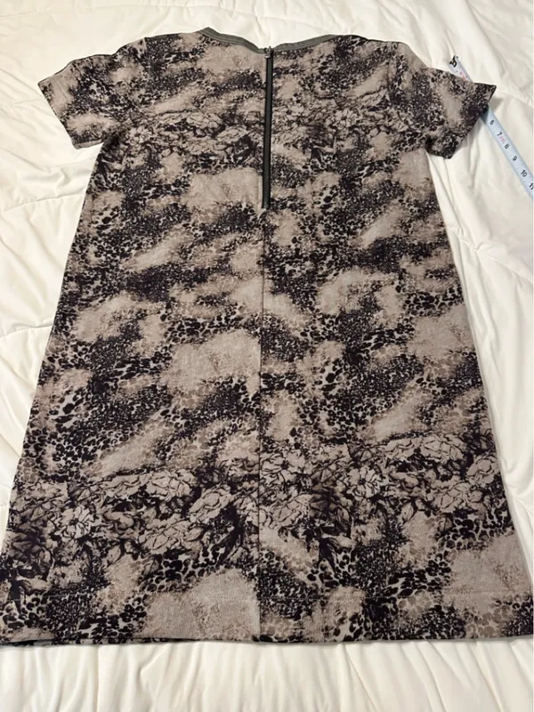 Grey State Cotton Lynx Fluer Printed T-Shirt Dress - NWT - Size 3 (US L) - Image 5