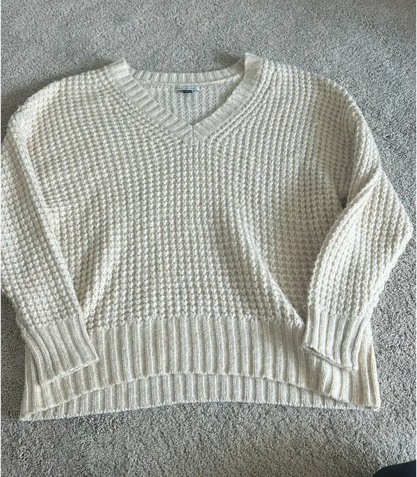 American Eagle Woah So Cozy Waffle V-Neck Sweater - Image 2