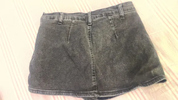 Amazon Mini skirt - Image 3