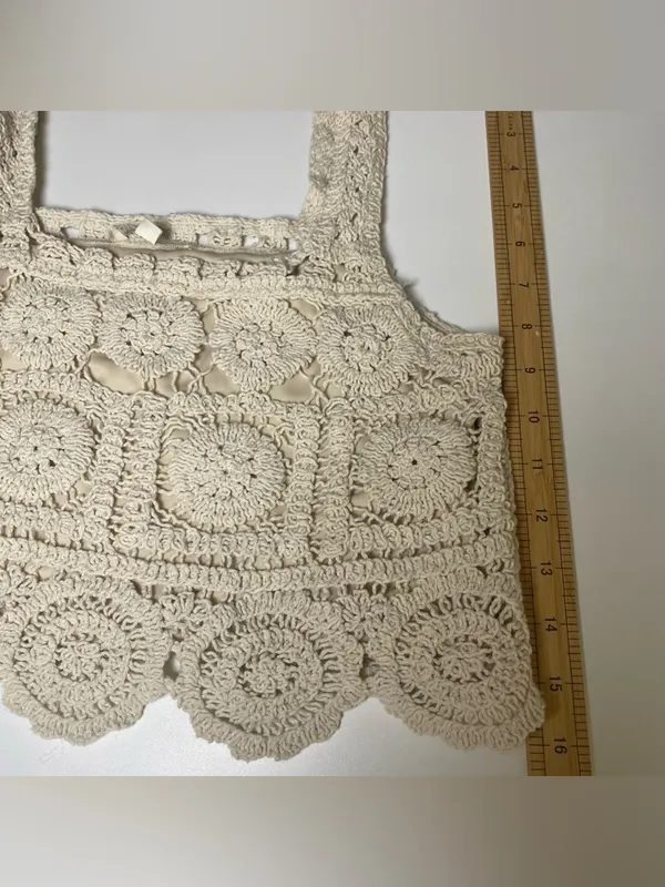 white crotchet Crop‎ cosstal cowgirl Tank Top size Medium summer festival - Image 3