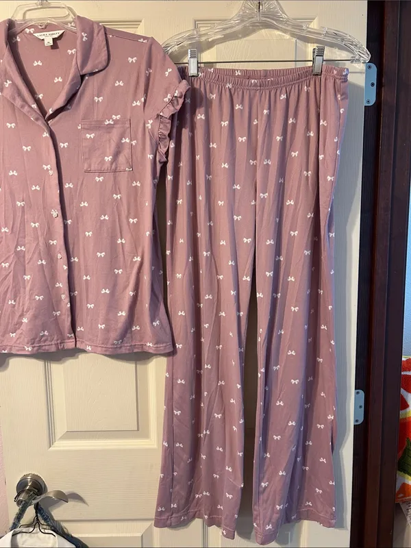 Laura Ashley Mauve Bow-Print Short Sleeve Pajama Set Medium - Image 5