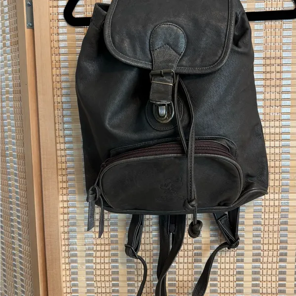 Doma Outback Mickey Mouse leather Vintage style hiking backpack travel sack - Image 3