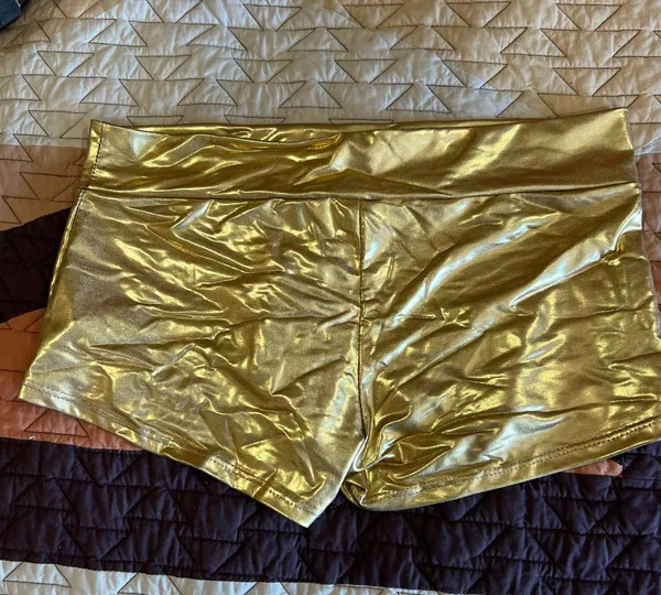Spanx Gold  Shorts - Image 2