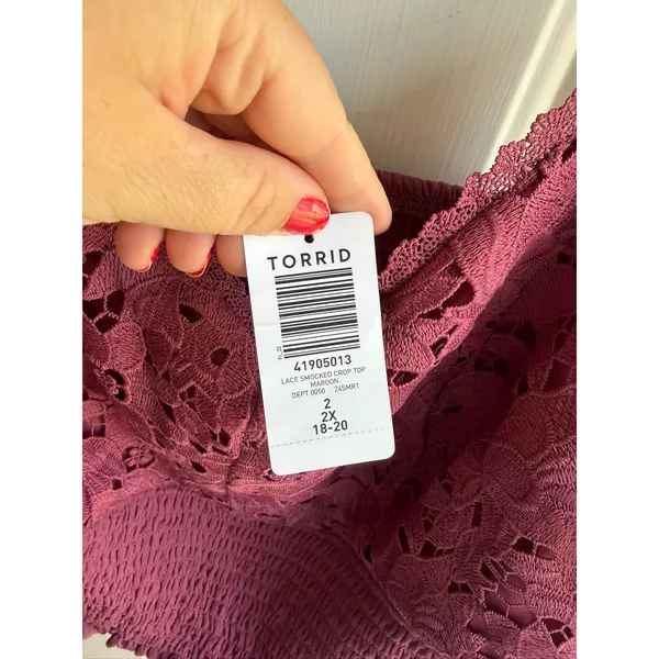 NEW Torrid Women's 2X Mauve Floral Laace Smocked Cami Crop Top - Image 5