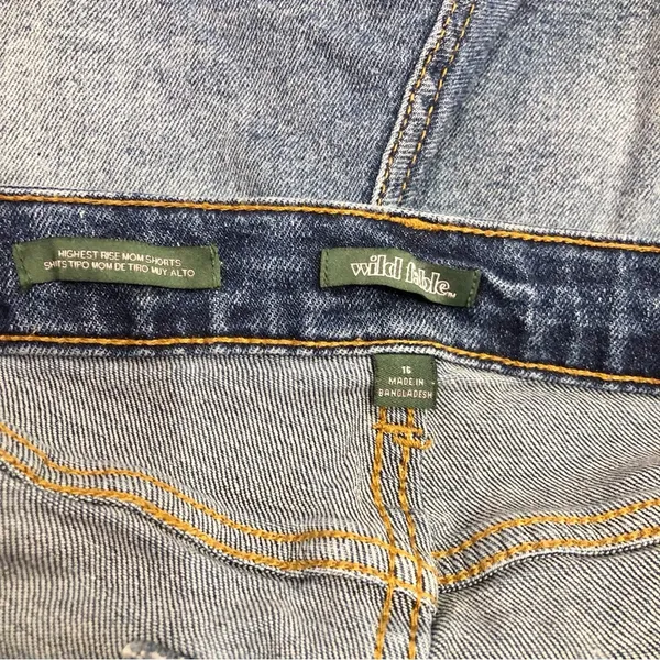 Wild Fable Highest Rise Mom Shorts‎ Distressed Raw Hem 16 - Image 6